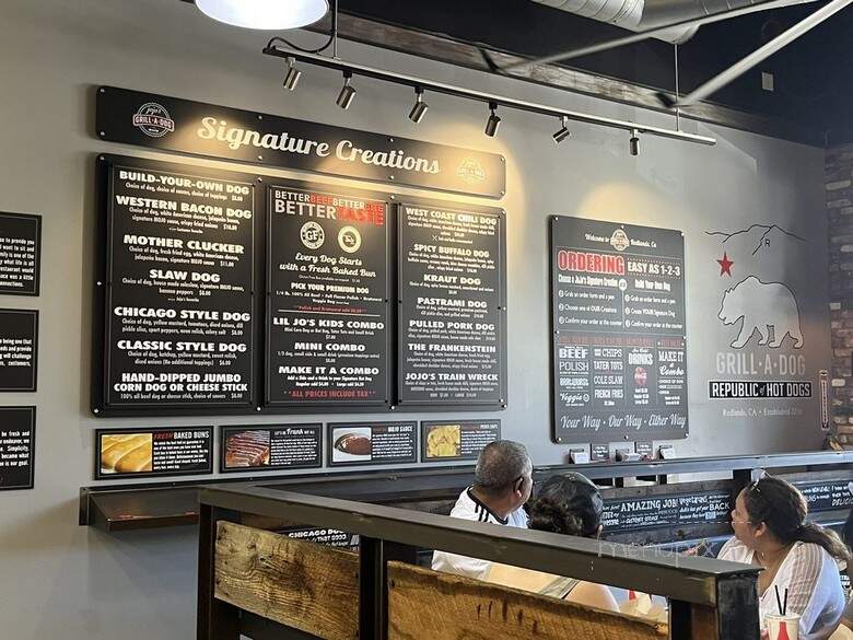 JoJo's Grill-A-Dog - Redlands, CA menu_pic
