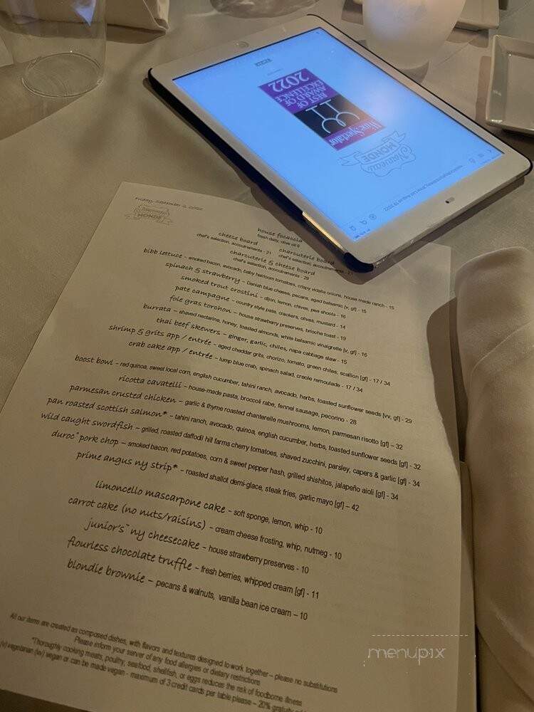 Nouveau Monde - Sandy Hook, CT menu_pic
