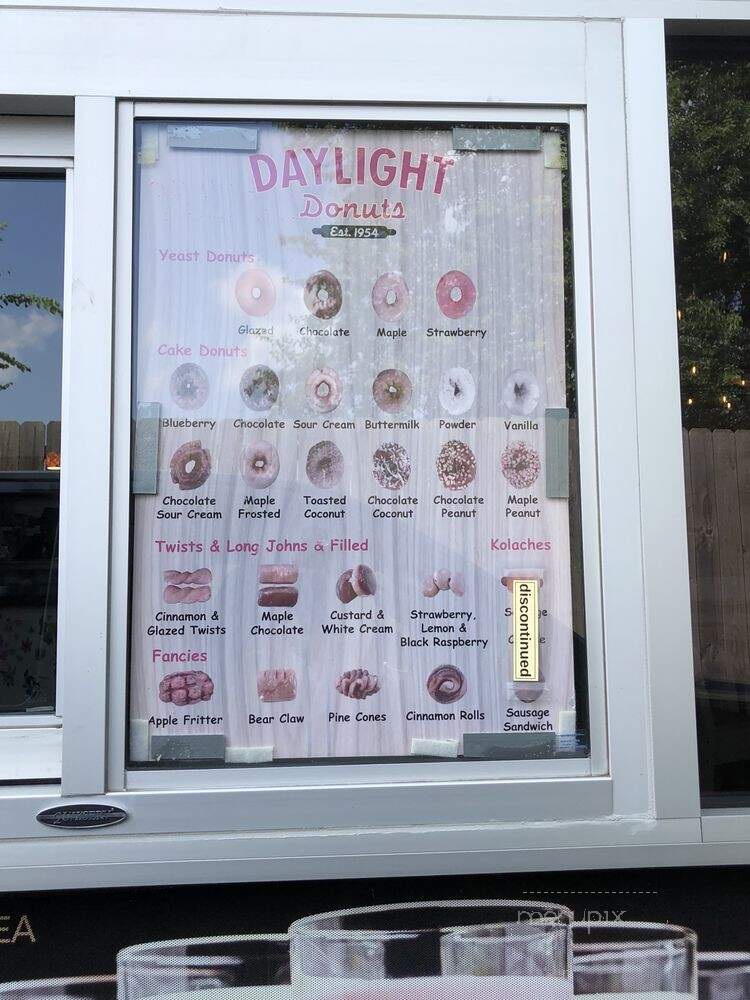 Daylight Donuts - Spring Hill, TN