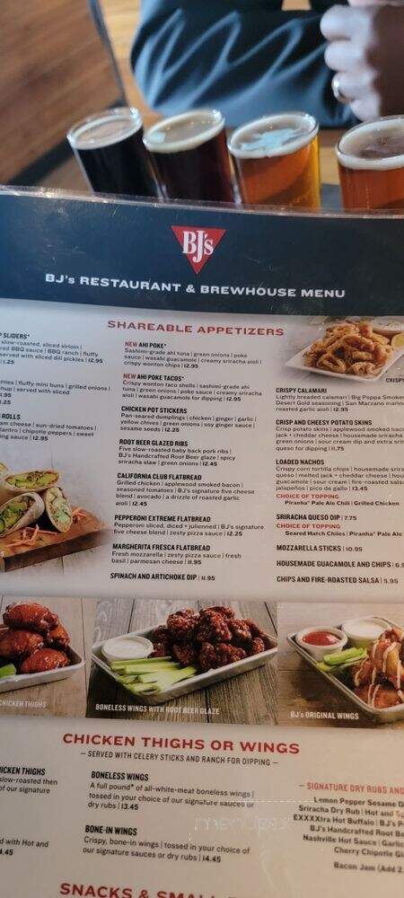 BJ's Restaurant & Brewhouse - Taylor, MI