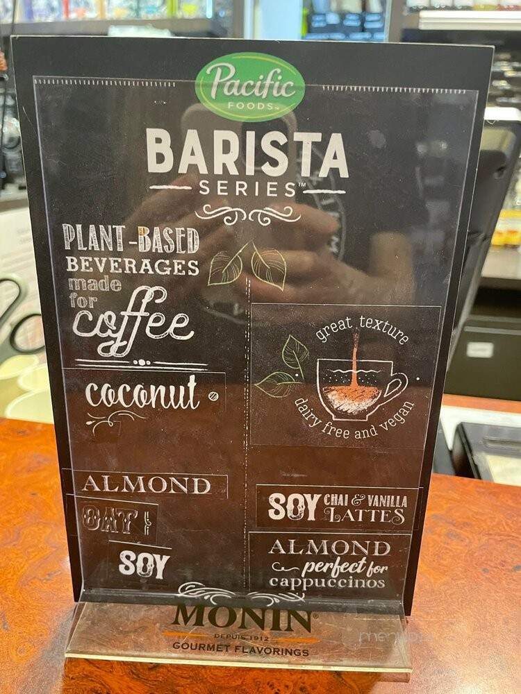 Evelyn's Coffee Bar - Banff, AB