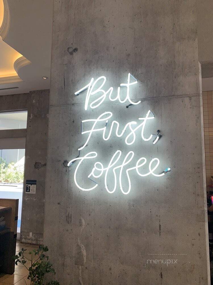 Alfred Coffee - Los Angeles, CA menu_pic