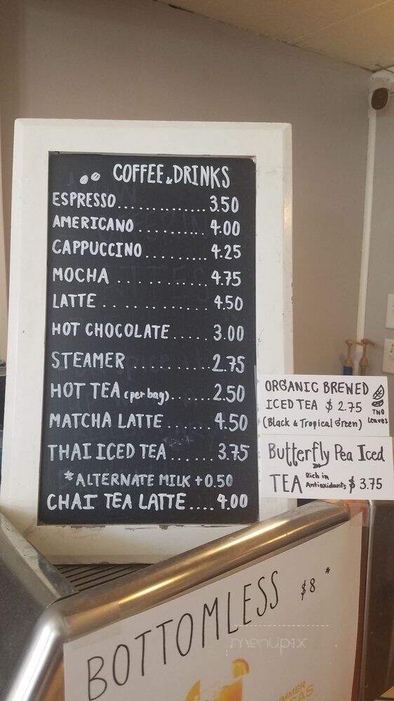 Born2Bake - Littleton, CO menu_pic