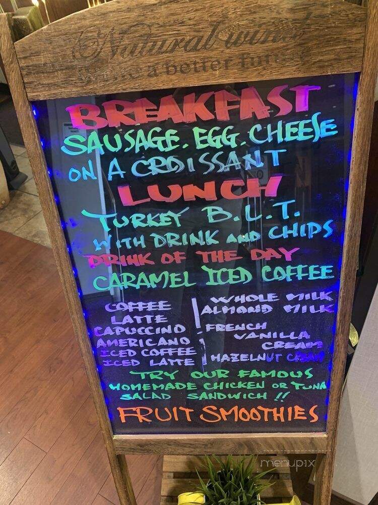 Cafe Lucky Bones - Evesham Township, NJ menu_pic