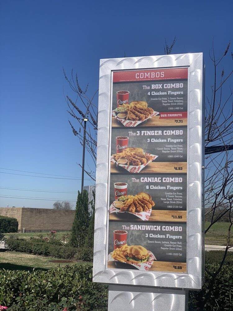 Raising Cane's Chicken Fingers - Friendswood, TX