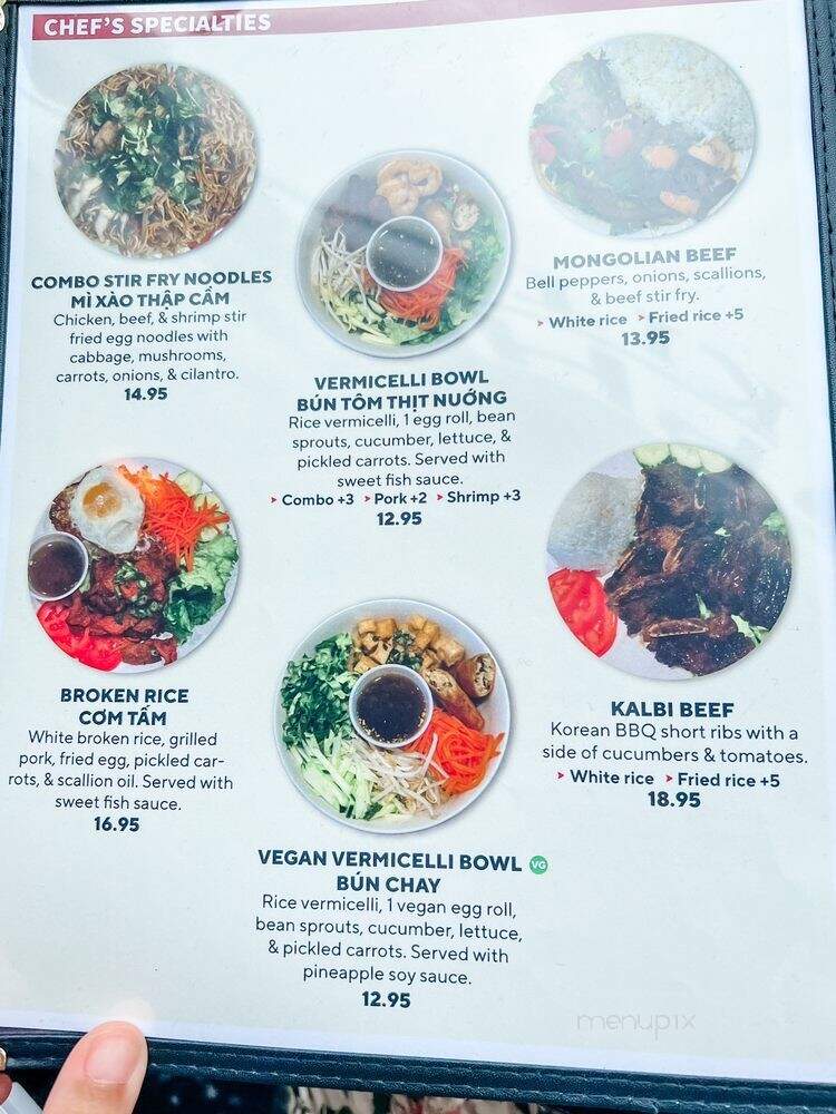 Pho Real Kitchen & Bar - Des Moines, IA