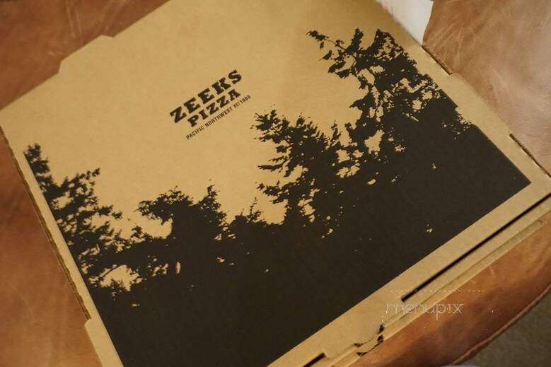 Zeeks Pizza - Woodinville, WA
