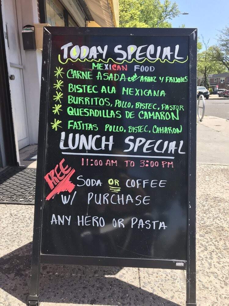 Supreme Pizzeria and Restaurant - Bellerose, NY menu_pic