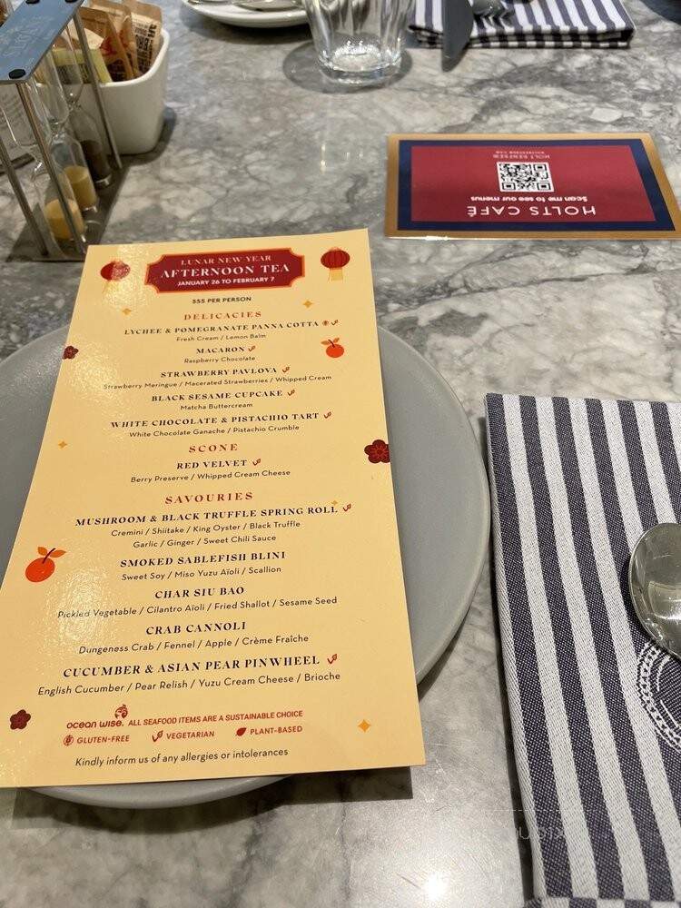 Holts Cafe - Vancouver, BC menu_pic