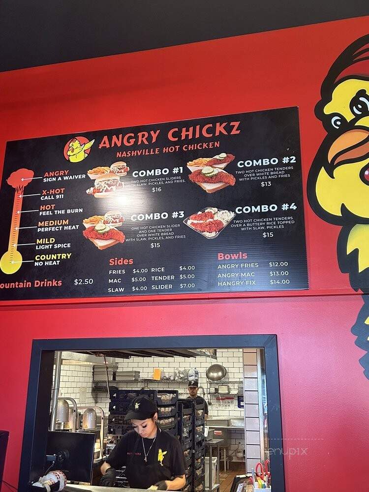 Angry Chickz - Fresno, CA