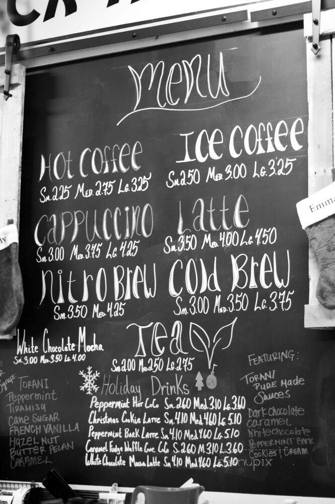 Roll Call Room Cafe - Dumfries, VA menu_pic