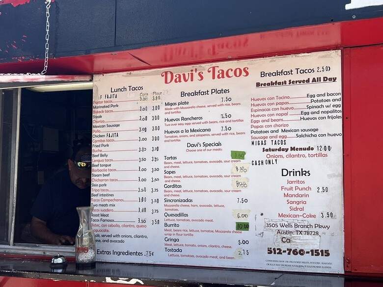 Davi's Tacos - Dessau, TX