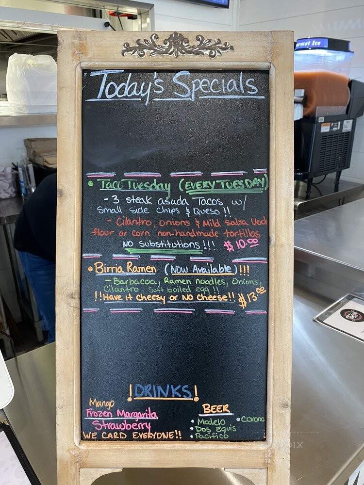 West 22 Tacos - Murfreesboro, TN menu_pic