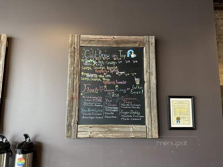 Grindhrs - Toledo, OH menu_pic