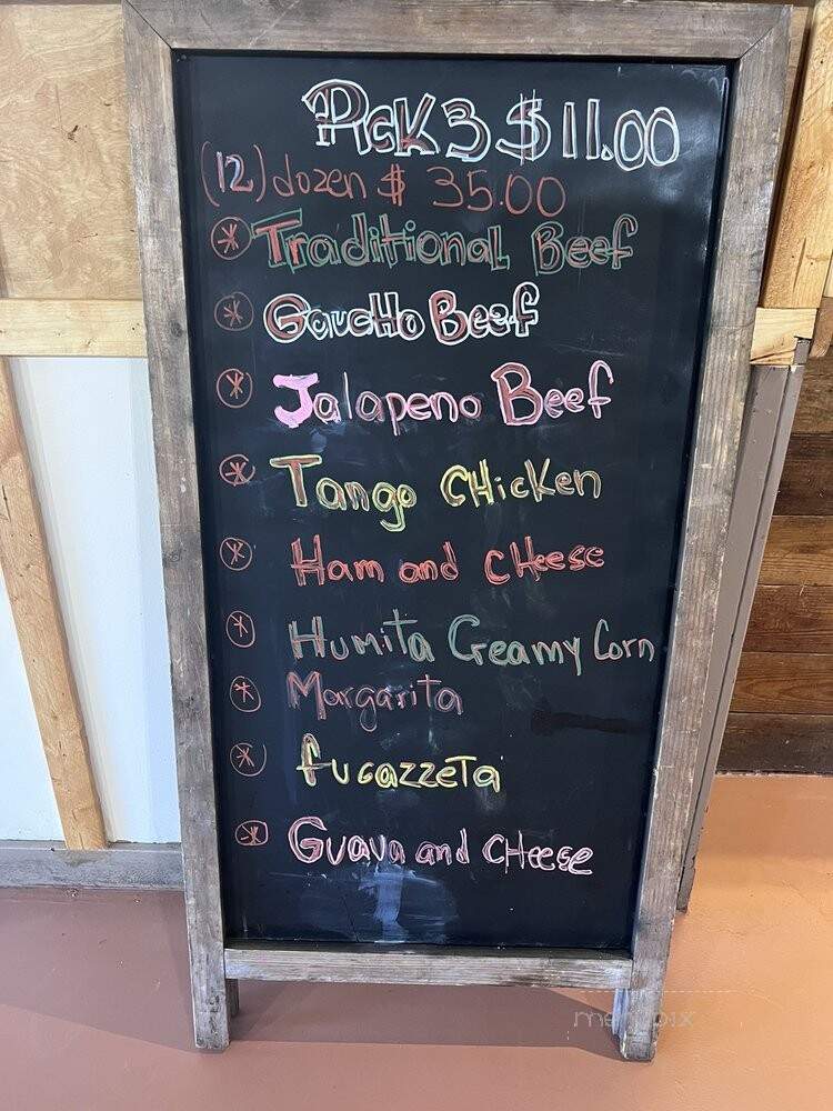 Mommies Empanadas - Tyrone, GA menu_pic