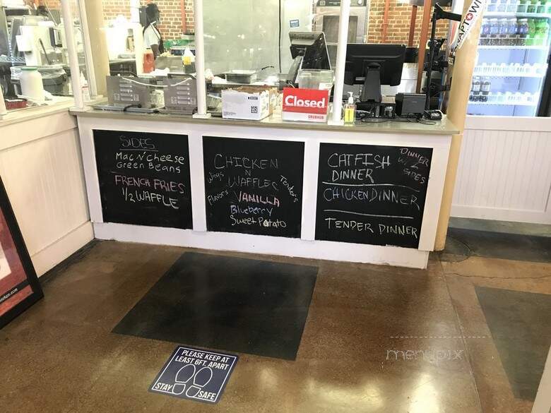 Maxine's Chicken & Waffles - Indianapolis, IN menu_pic