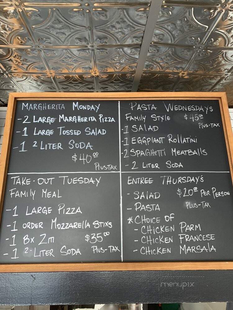 Mezzaluna Pizzeria & Restaurant - Scarsdale, NY menu_pic