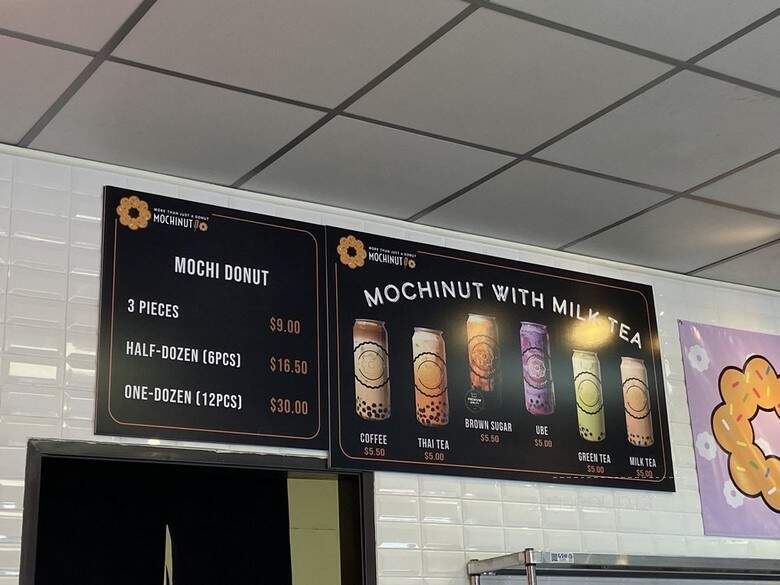 Mochinut - Ontario, CA menu_pic