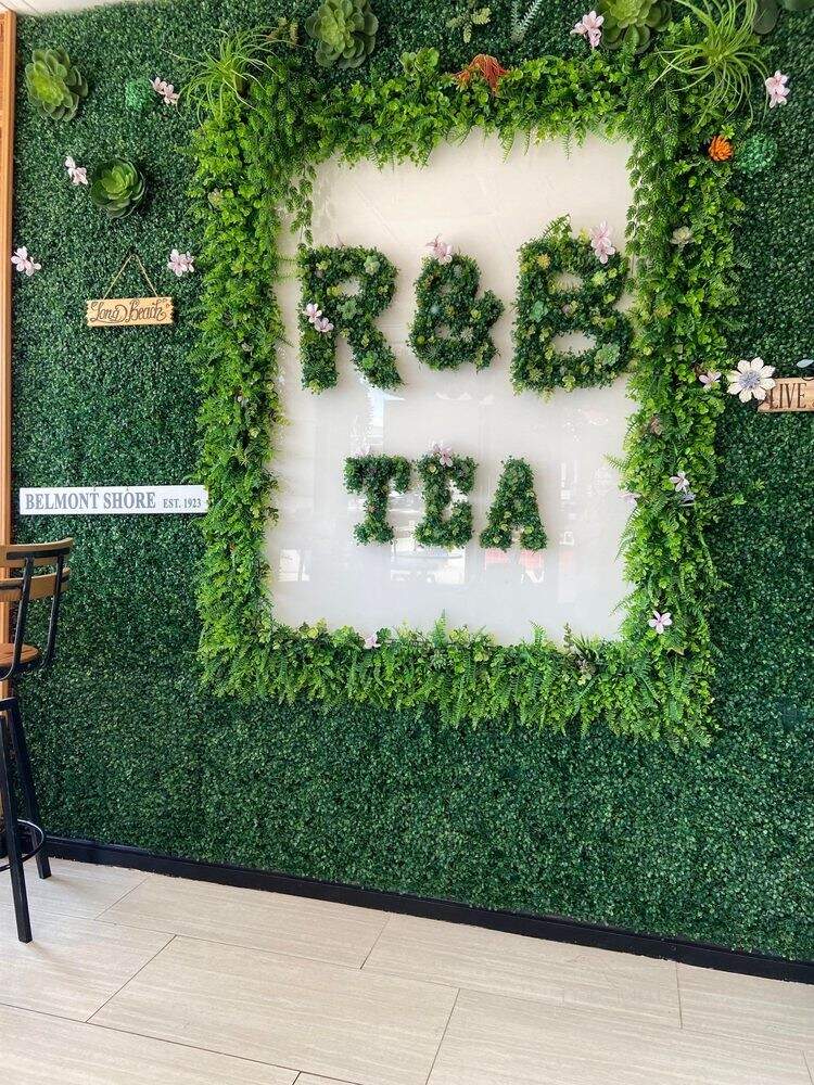 R&B Tea - Long Beach, CA