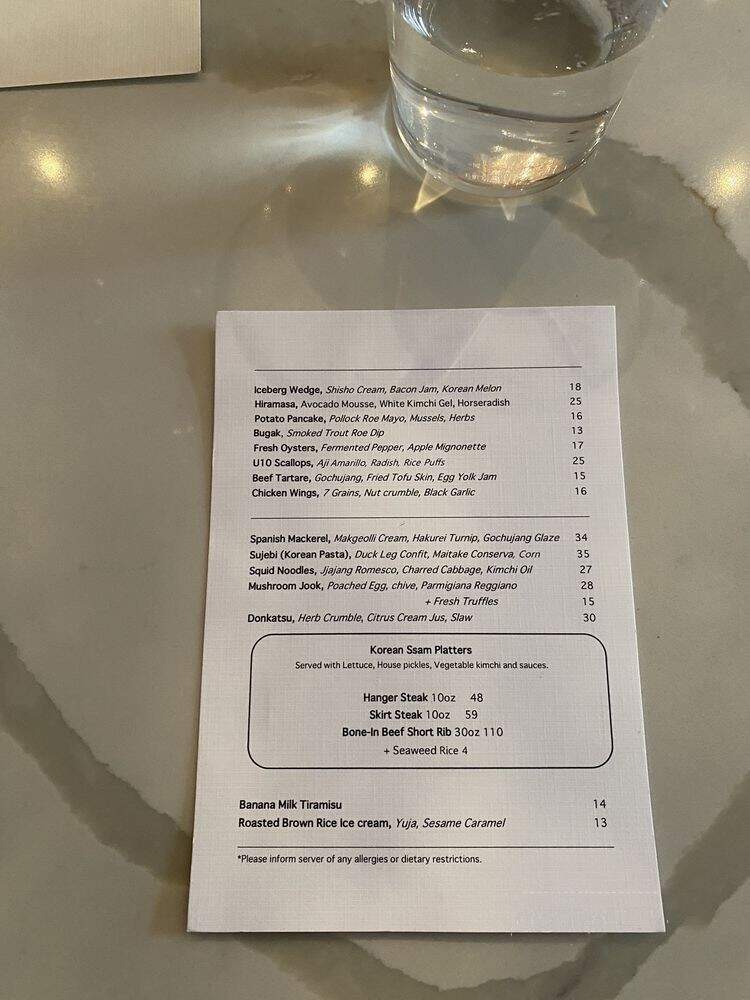 156 Cumberland - Toronto, ON menu_pic
