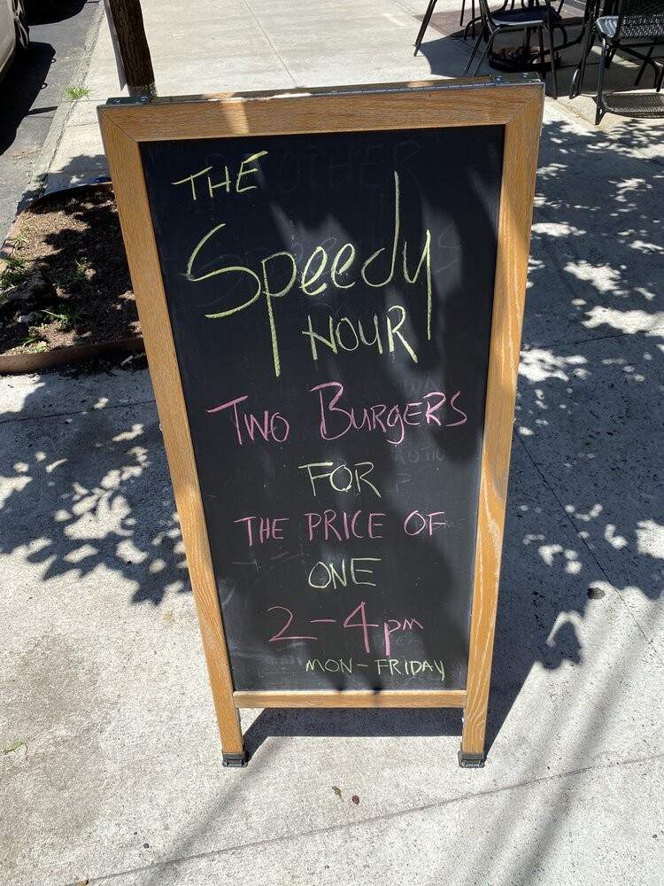 Speedy's Burgers & Bowls - Jersey City, NJ