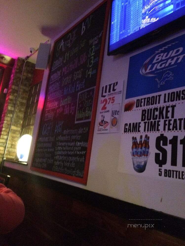 Garage Bar & Grill - Grand Rapids, MI menu_pic