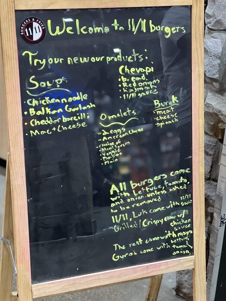 11/11 Burgers & Fries - Roseville, MI