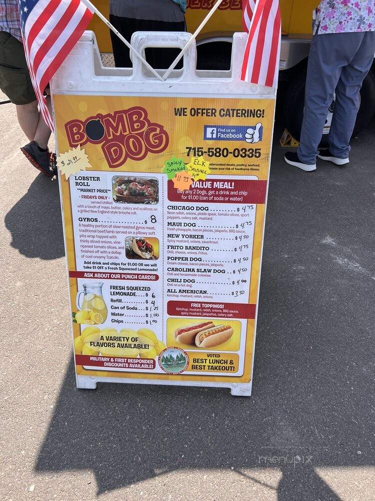 Bomb Dog - Hayward, WI menu_pic