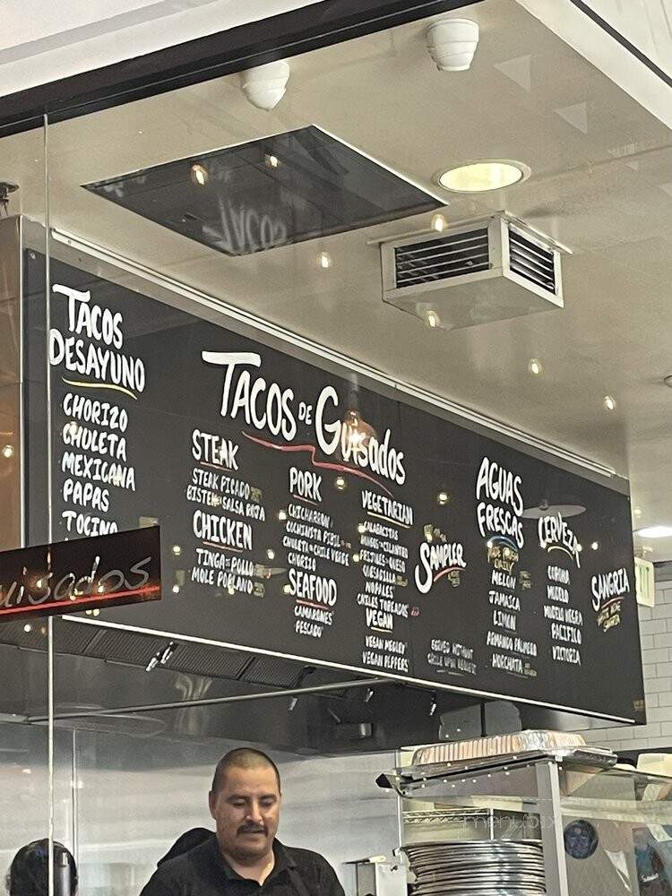 Guisados DTLA - Los Angeles, CA menu_pic
