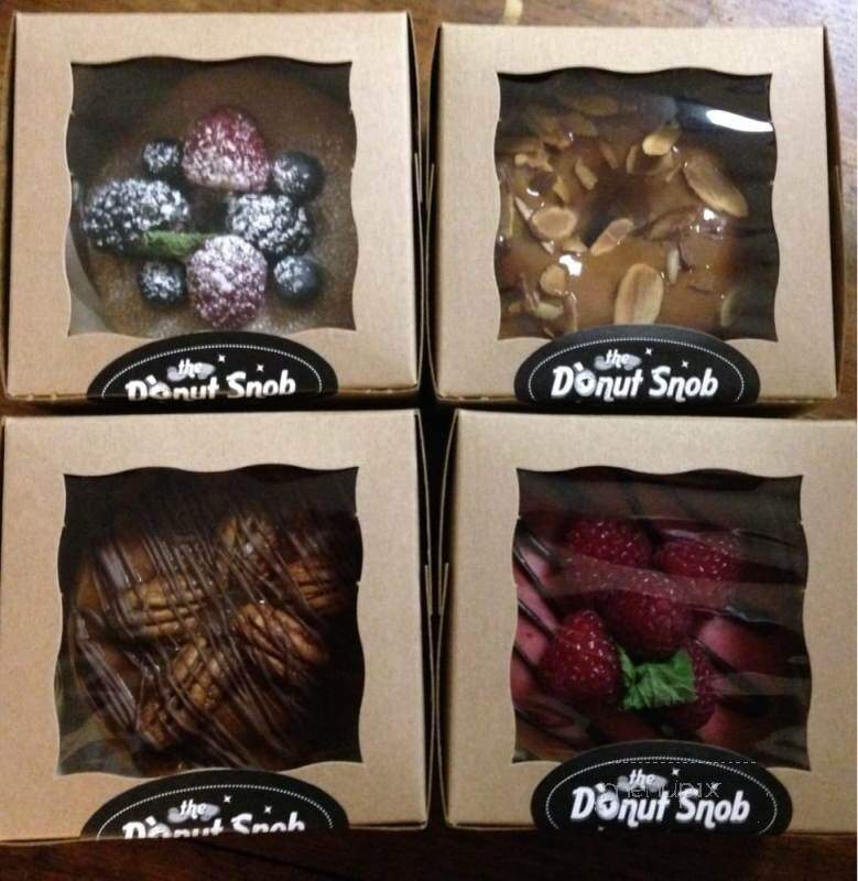 Donut Snob - Los Angeles, CA menu_pic