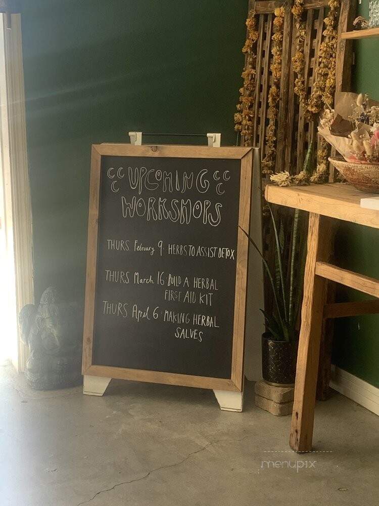 Organic Tree Juice Bar - Dana Point, CA menu_pic