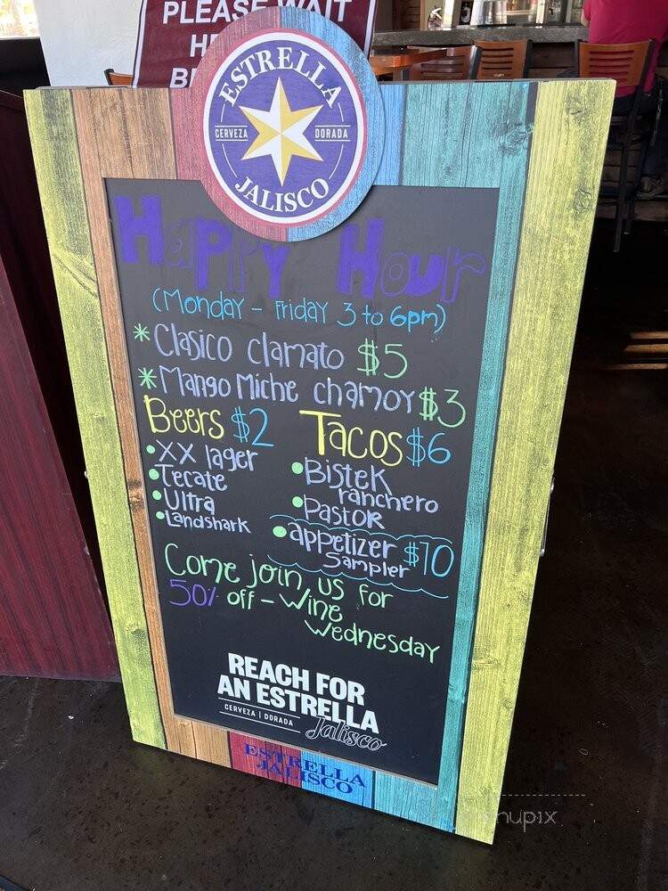 Clasico Kitchen Bar - El Paso, TX menu_pic