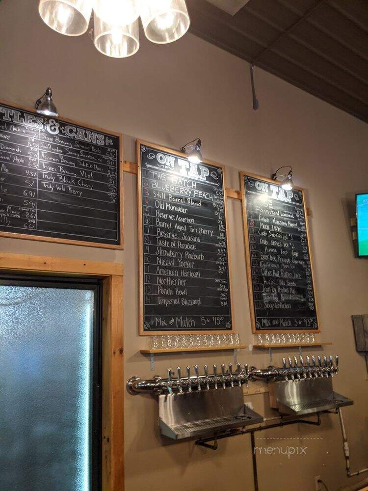 Embark Craft Ciderworks - Williamson, NY menu_pic