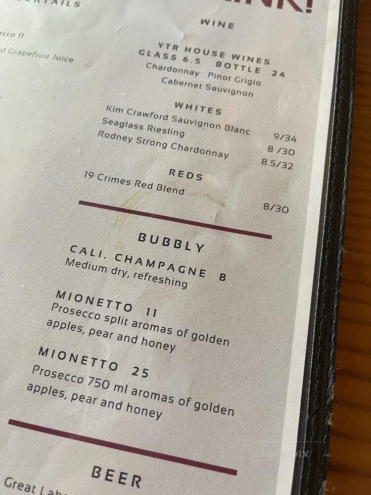 Yours Truley Restaurant - Medina, OH