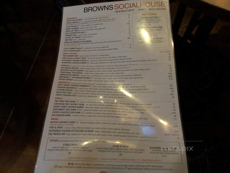 Browns Social House - North Vancouver District, BC