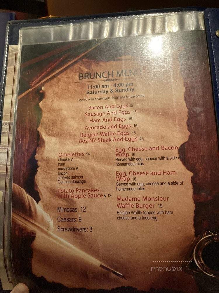 Town Crier Pub - Halfway Beer House - Toronto, ON