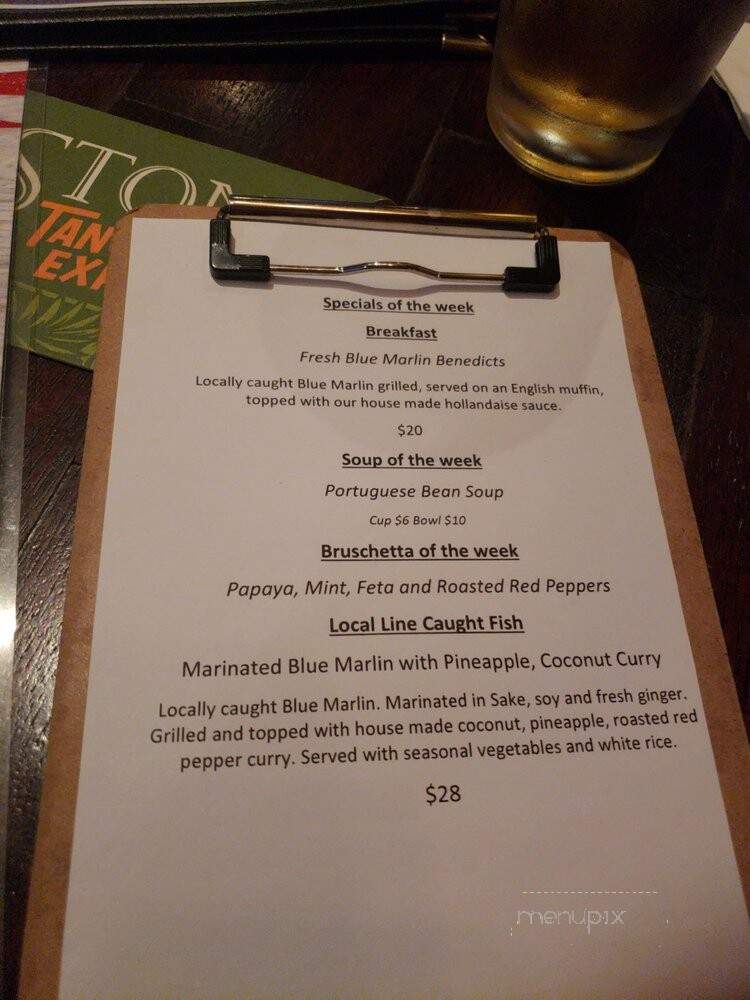 Charleys Restaurant - Paia, HI menu_pic