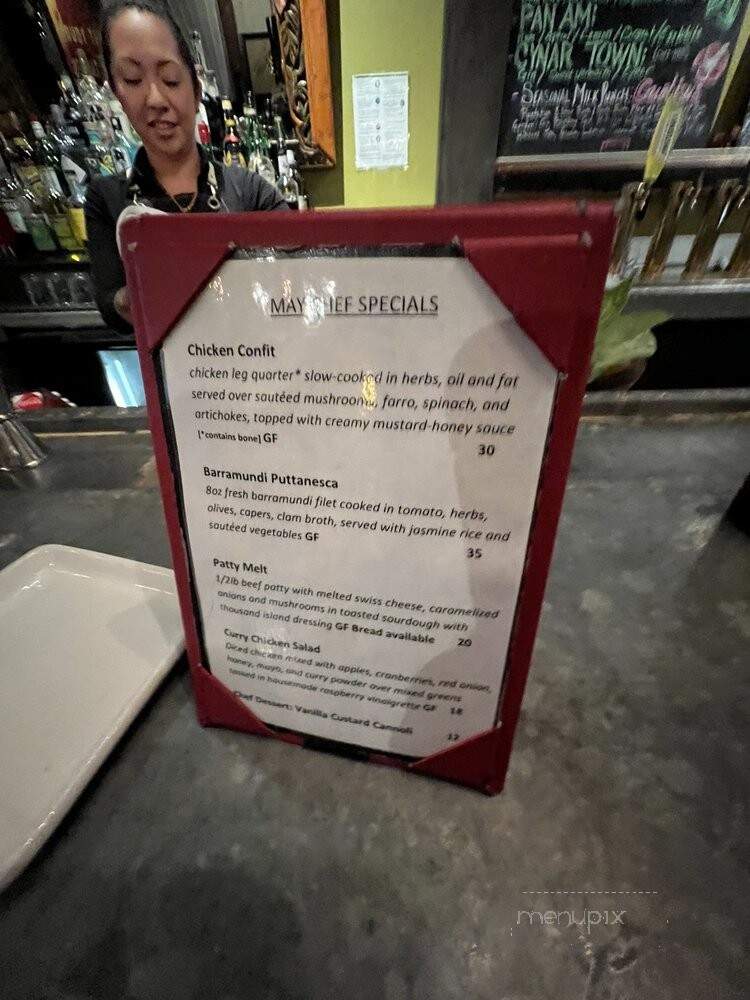 Red Table - Huntington Beach, CA menu_pic