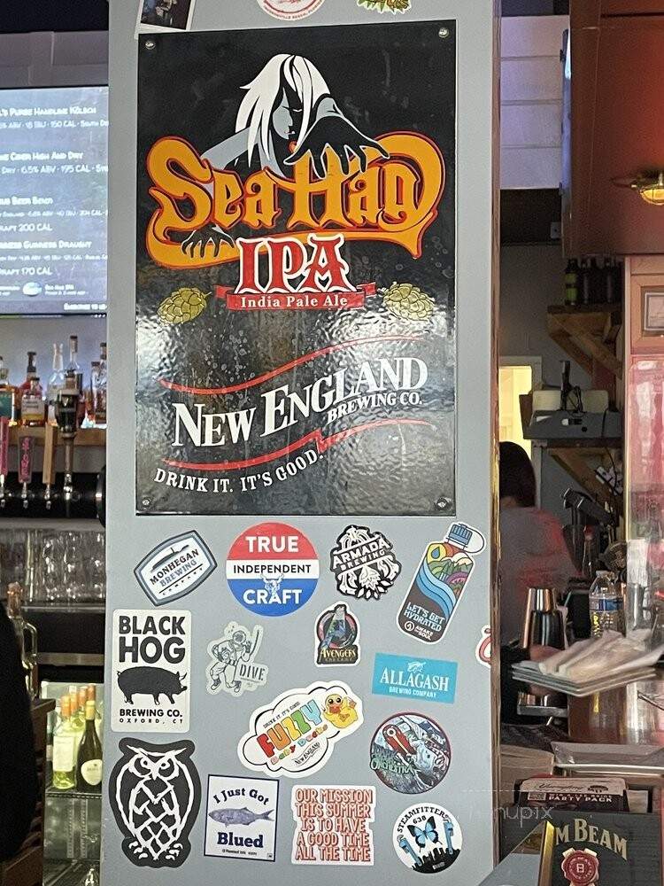 Dive Bar - West Haven, CT menu_pic