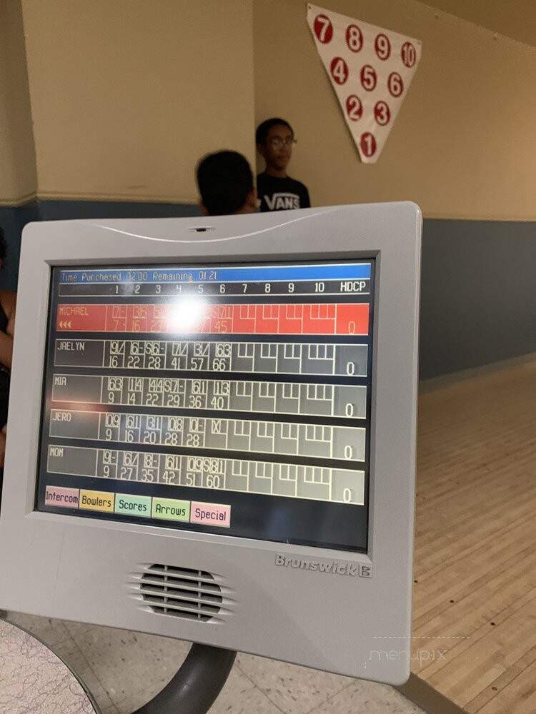 Oak Hills Lanes - San Antonio, TX