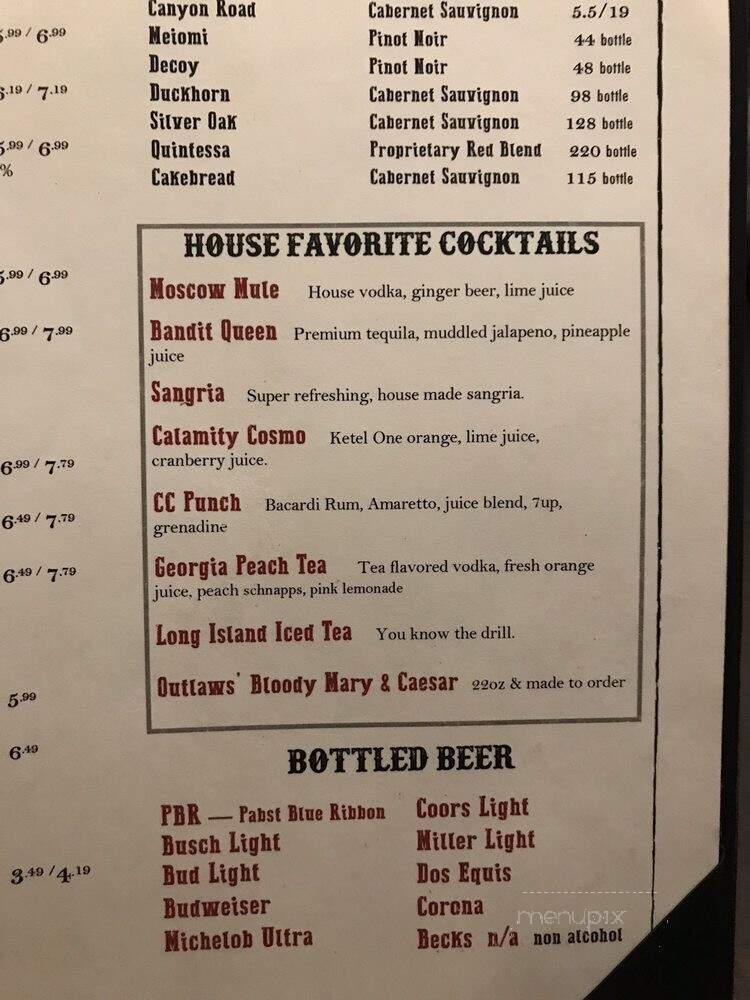 Outlaws Bar and Grill - Williston, ND