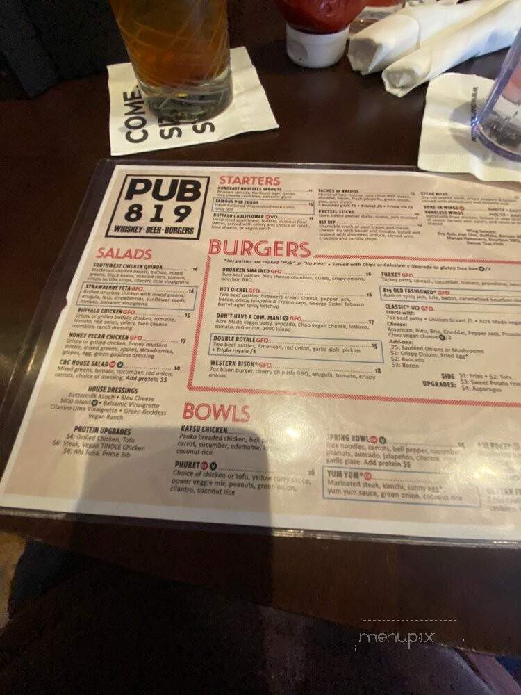 Pub 819 - Hopkins, MN