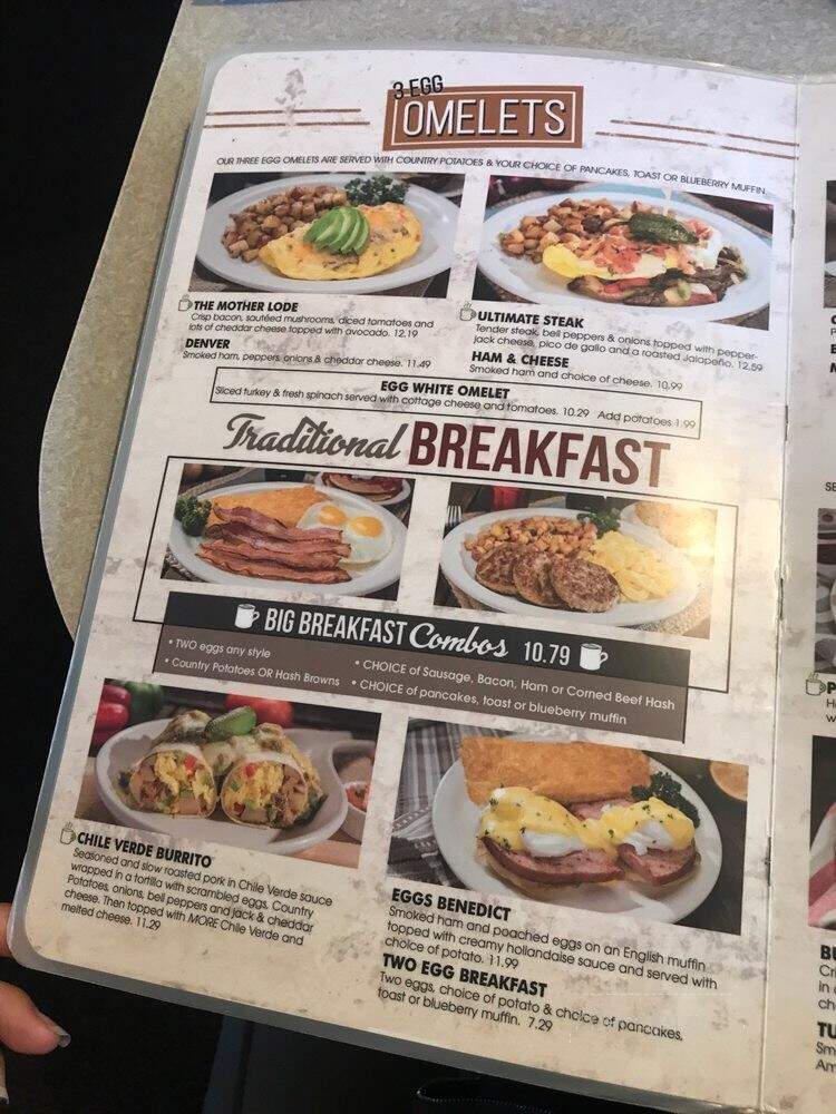Perkos Cafe - Antelope, CA menu_pic
