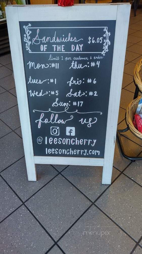 Lee's Sandwiches - Long Beach, CA menu_pic