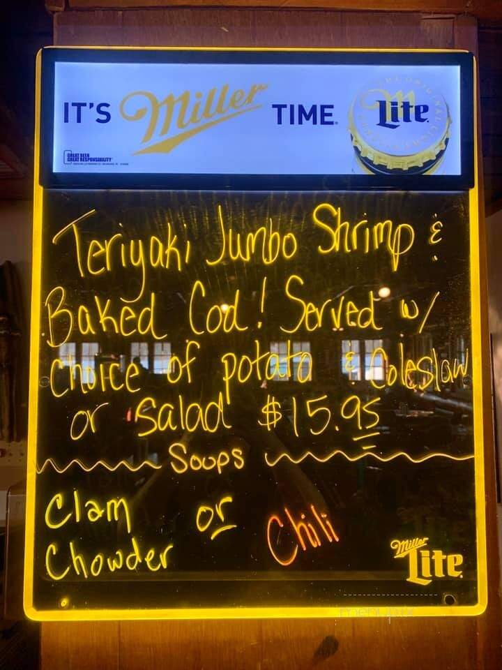 Chuck Wagon - Florence, WI menu_pic