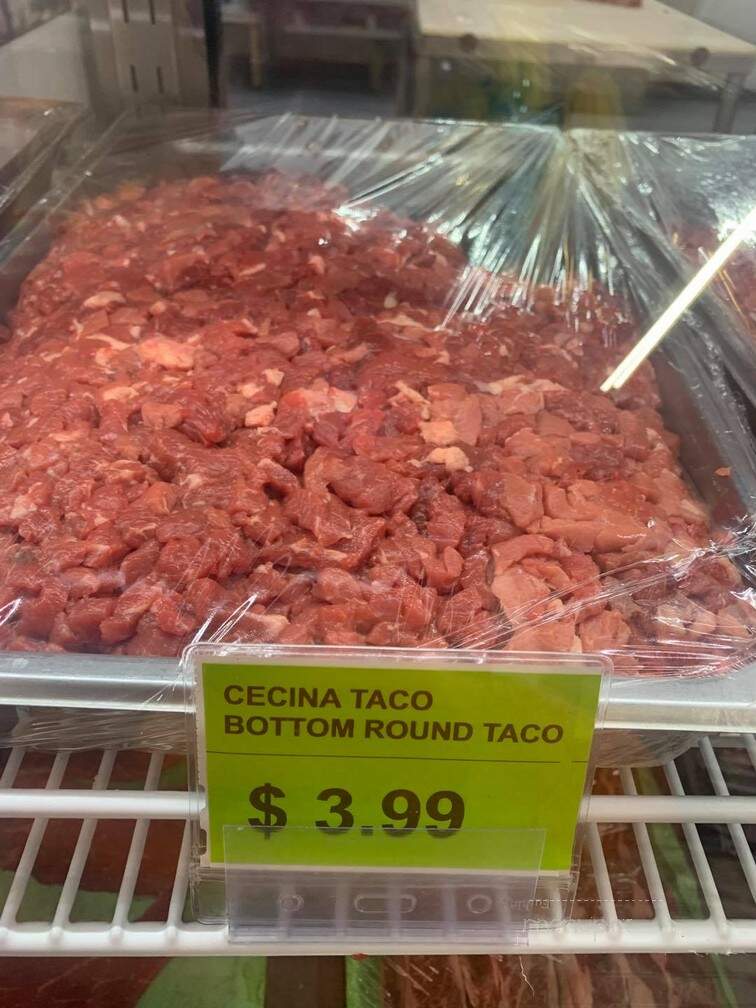 Diaz Tacos and Grocery - Mendota, IL