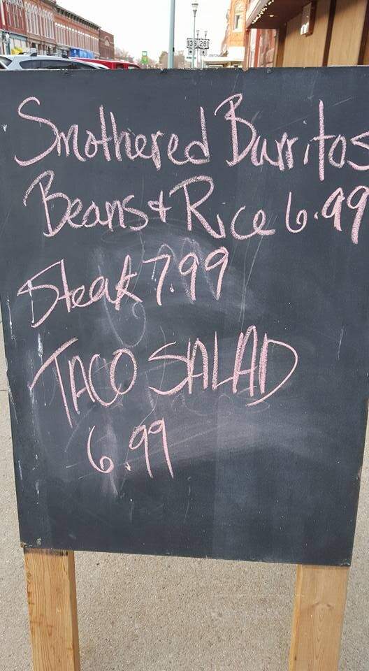 Fat Fox's - Red Cloud, NE menu_pic