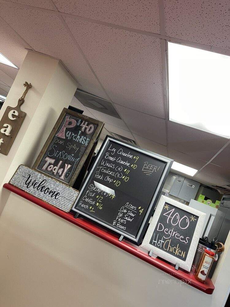 400 Degrees Hot Chicken - Nashville, TN menu_pic