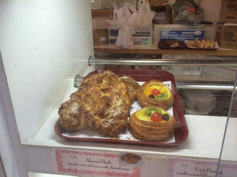 Pastry House Hippo - Novi, MI menu_pic