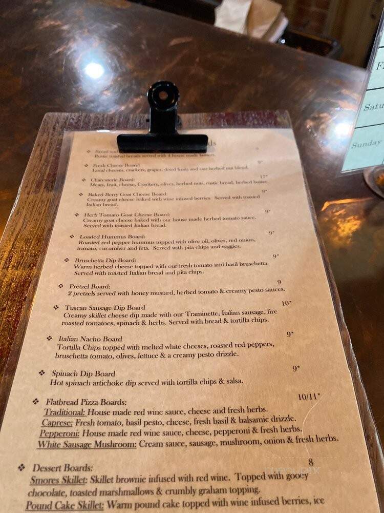Vinberige Vineyards - Glenford, OH menu_pic